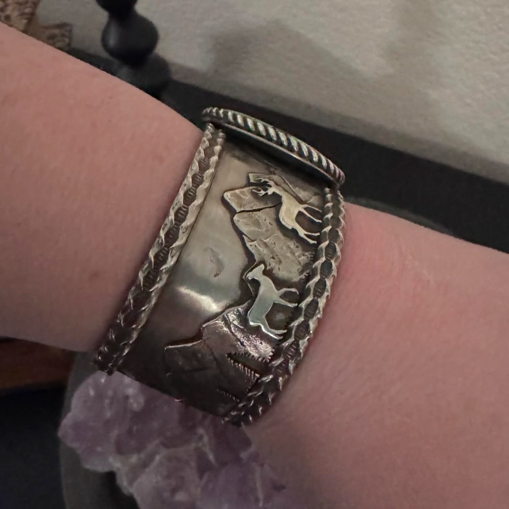 Royston turquoise cuff bracelet - Picture 4 of 4